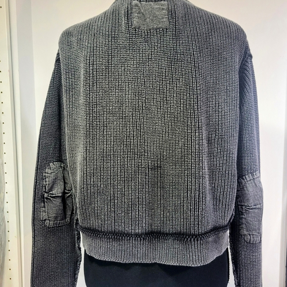 Free People Slouchy Cropped Cardigan Sweater Charcoal Gray Textured Seams - Picture 6 of 7